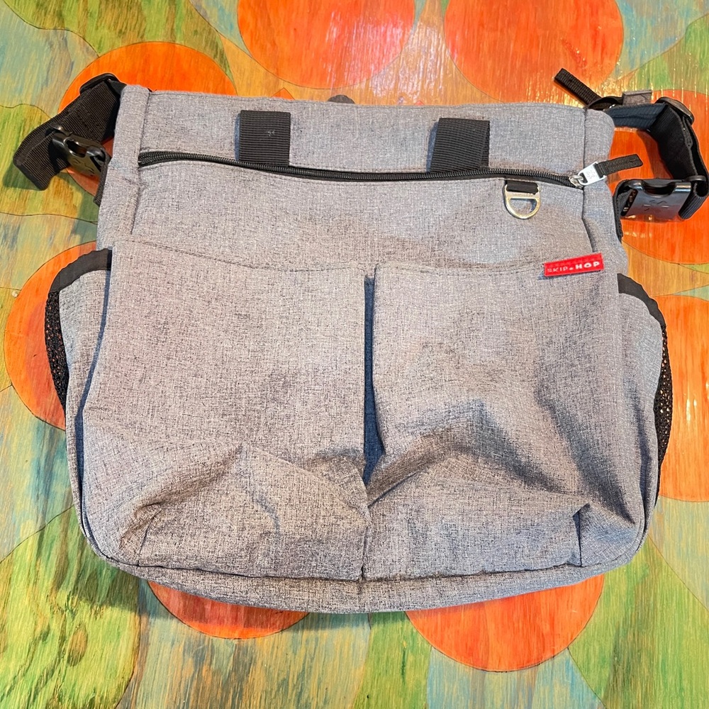 Skip Hop Diaper Bag - Gray - Multiple Pockets.